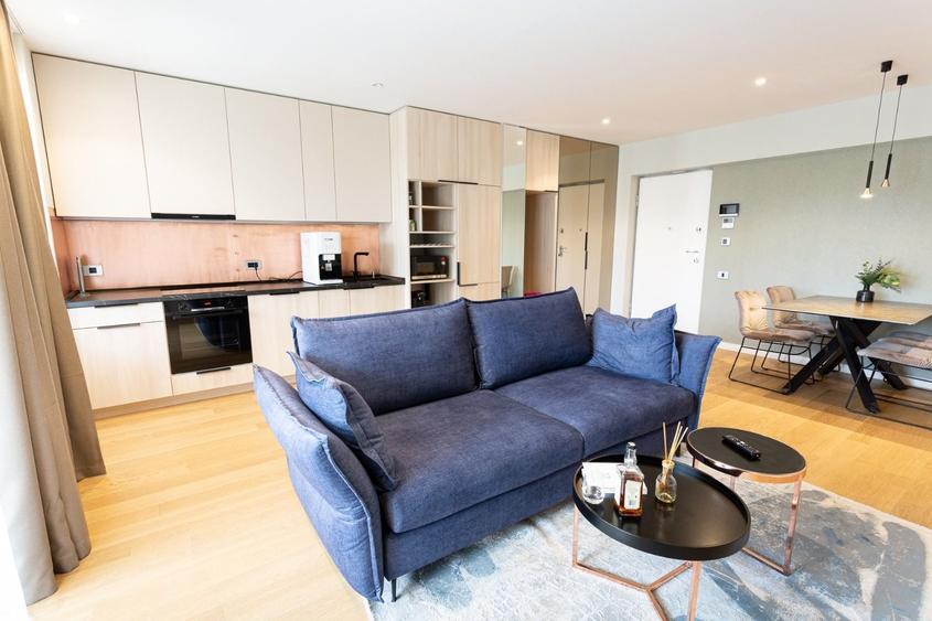 Apartament cu 2 camere decomandat în Aviației — fotografia 1