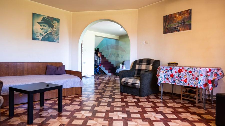 Casă individuală cu 3 camere cu Teren 466 Mp în Dobroești