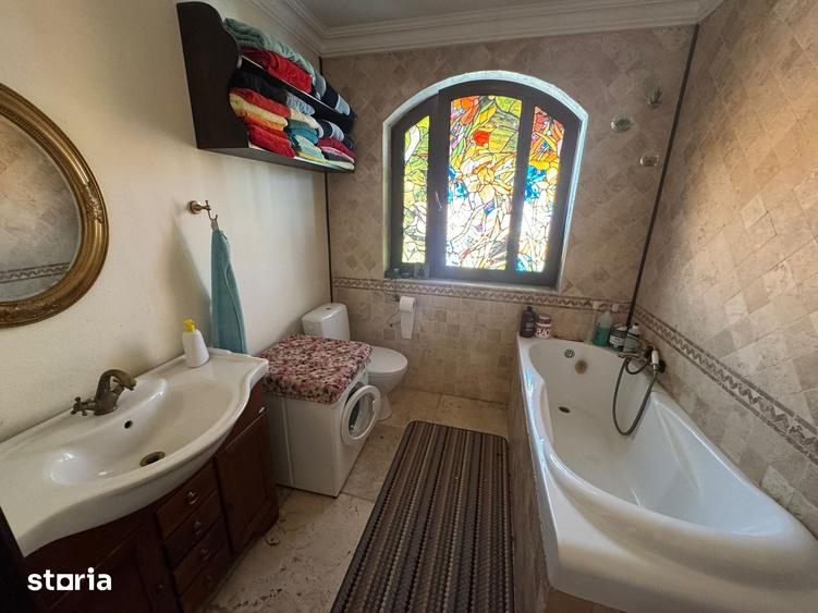 Casă cu 4 camere cu Teren 540 Mp în Șelimbăr