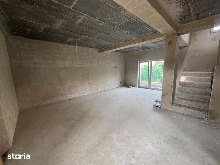 Casă cu 4 camere cu Teren 310 Mp în Calea Dumbrăvii