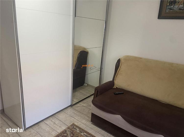 Apartament cu 2 camere decomandat, mobilat în Sud