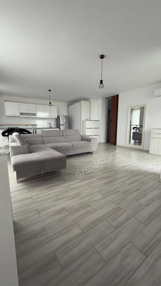 Apartament cu 2 camere decomandat în Torontalului