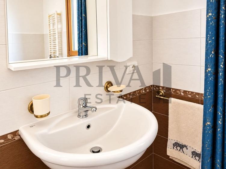 Apartament cu 2 camere semidecomandat, mobilat în Ultracentral