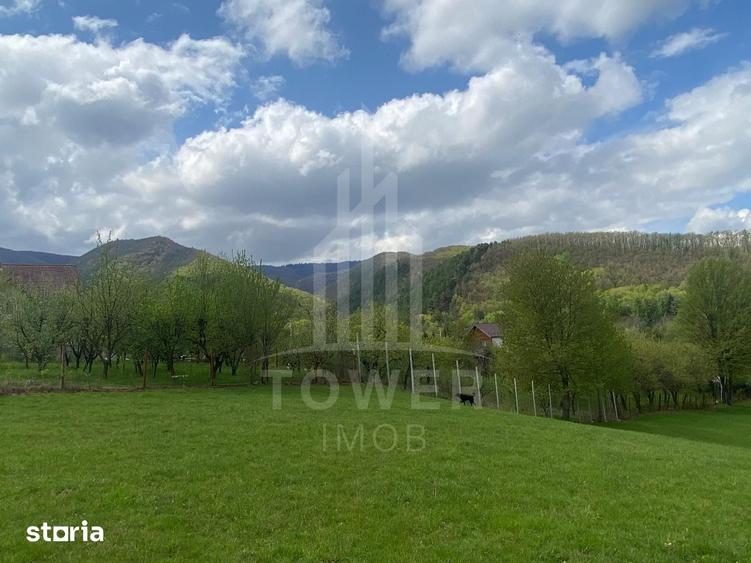 Teren de 1042 mp, în Central