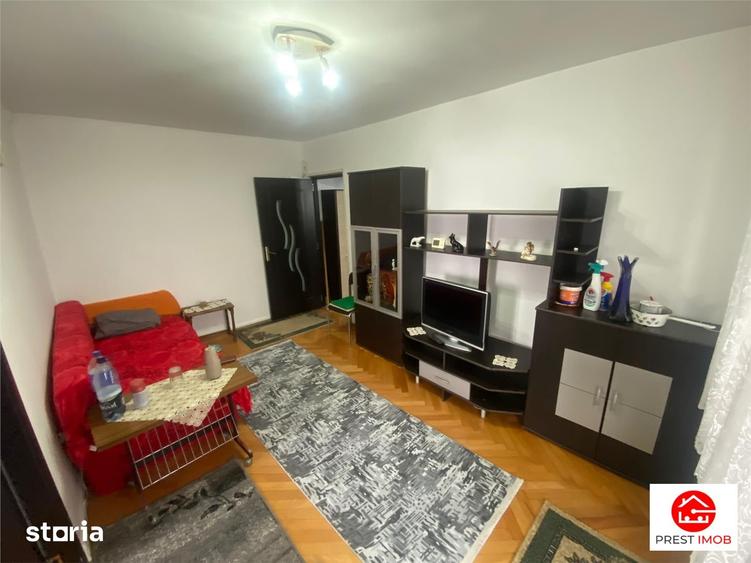 Apartament cu 2 camere semidecomandat în Central