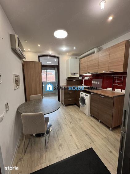 Apartament cu 2 camere decomandat în Centrul Istoric