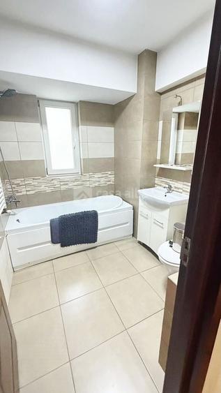 Apartament cu 2 camere nedecomandat, mobilat în Păcurari