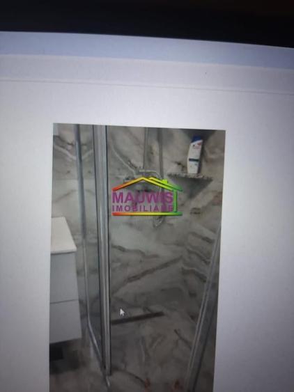 Apartament cu 3 camere în Baba Novac