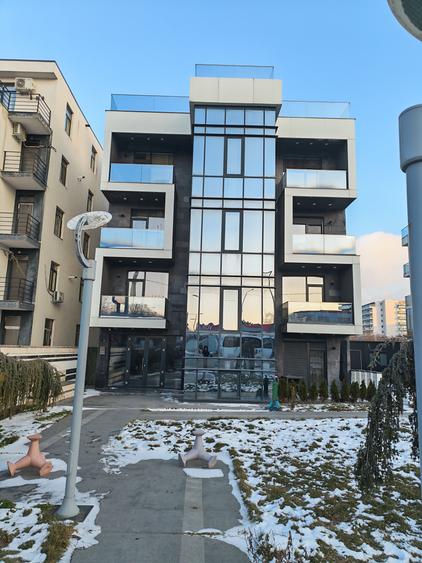 Apartament cu 2 camere semidecomandat în Năvodari Tabără