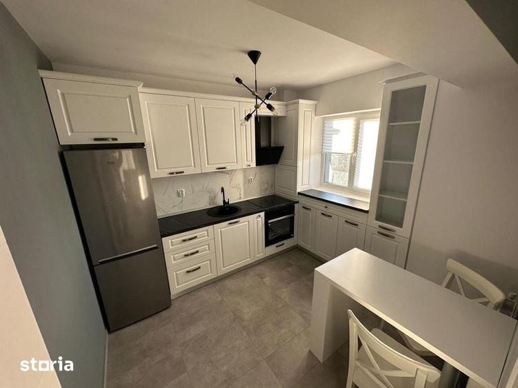 Apartament cu 2 camere decomandat în Calea București