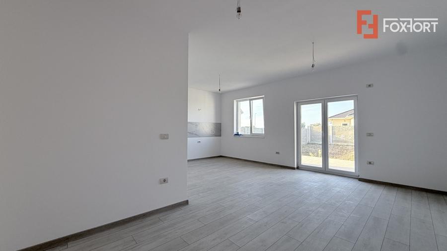 Duplex cu 3 camere cu Teren 298 Mp în Moșnița Nouă