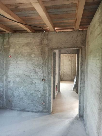Casă cu 3 camere în Exterior Vest