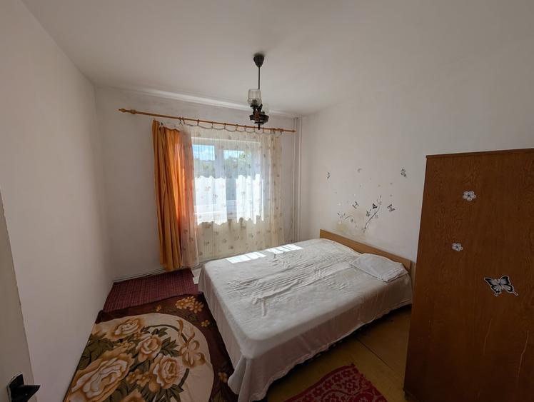 Apartament cu 3 camere decomandat în Ultracentral