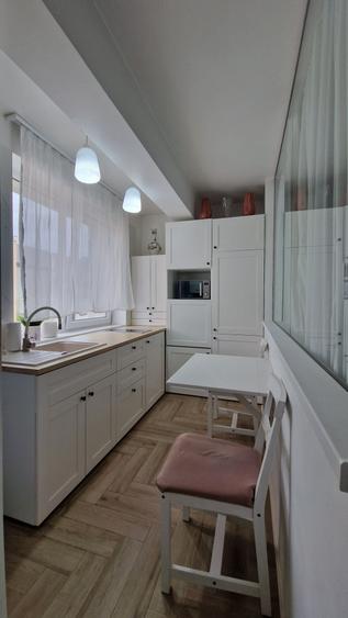 Apartament cu 2 camere semidecomandat în Ultracentral