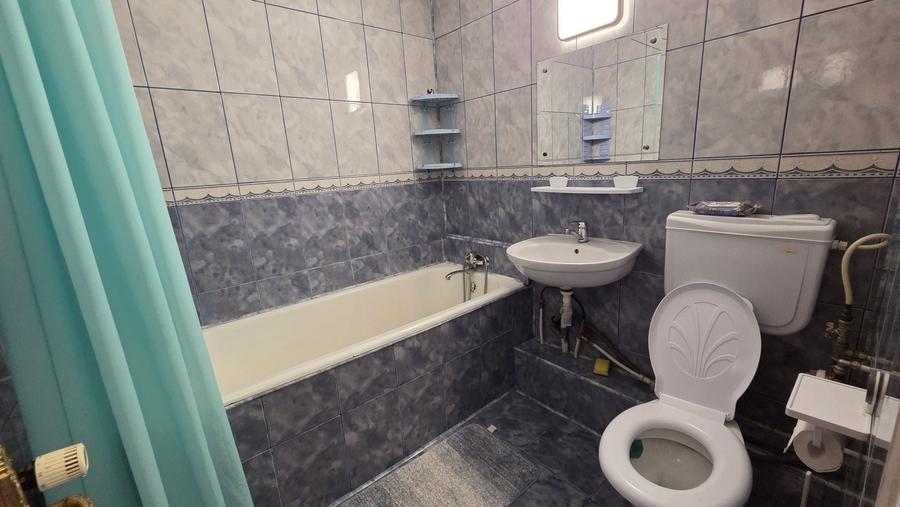 Apartament cu 2 camere nedecomandat în Central