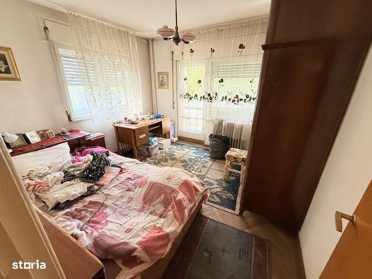 Apartament cu 3 camere în Unirii