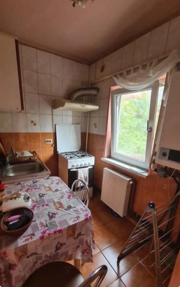 Garsonieră semidecomandată în Comuna din Paris