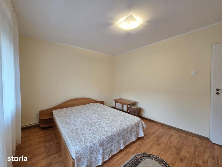 Apartament cu 3 camere în Județean