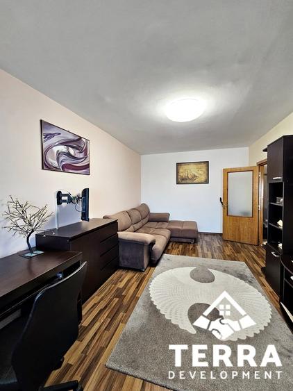 Apartament cu 2 camere decomandat în Capitol