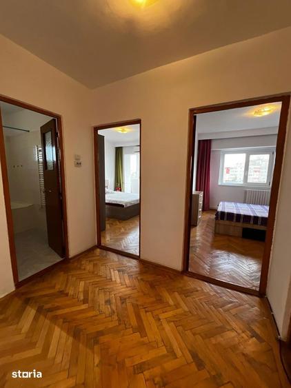 Apartament cu 3 camere decomandat în Tomis III