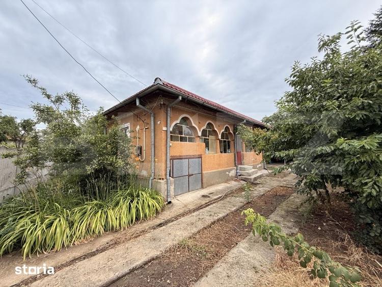 Teren de 1308 mp, în Malu Mare