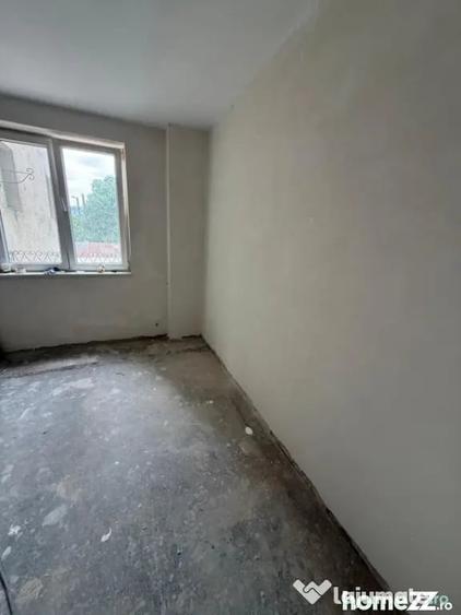 Apartament cu 4 camere decomandat în Gării