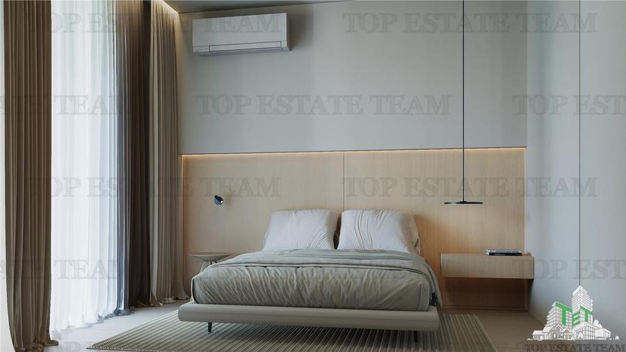Penthouse cu 4 camere decomandat în Central