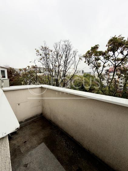 Apartament cu 2 camere semidecomandat, mobilat în Ferdinand