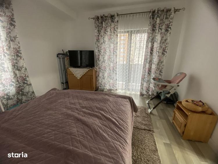 Apartament cu 3 camere în Calea Moldovei