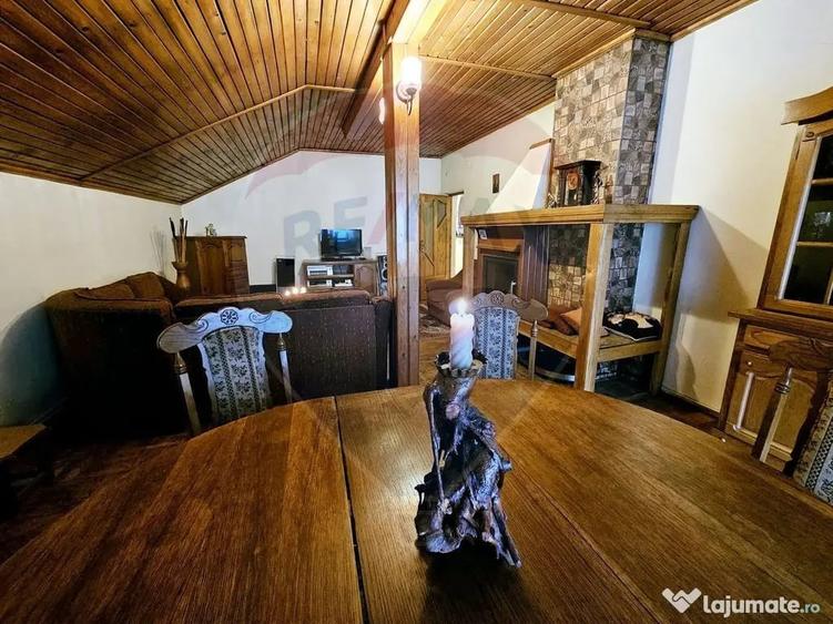 Apartament cu 3 camere decomandat în Calea București