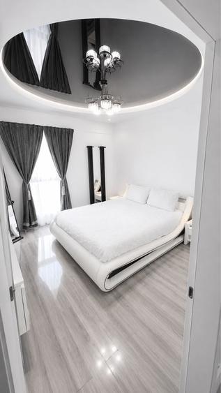 Apartament cu 3 camere decomandat în Exterior Vest