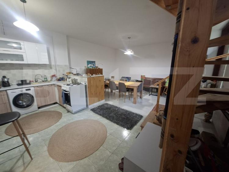 Casă individuală cu 2 camere cu Canalizare în Central