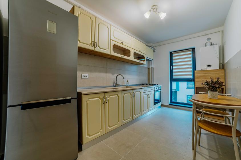 Apartament cu 2 camere decomandat în Cristian