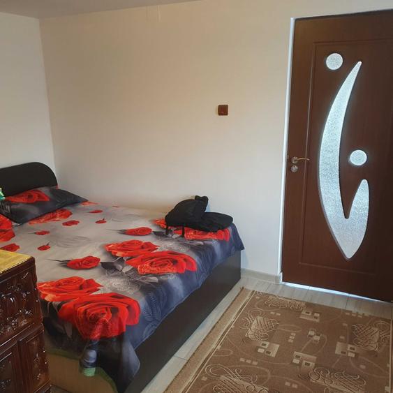Casă cu 4 camere în Spiru Haret