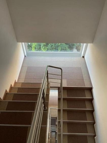 Apartament cu 2 camere decomandat, mobilat în Semicentral