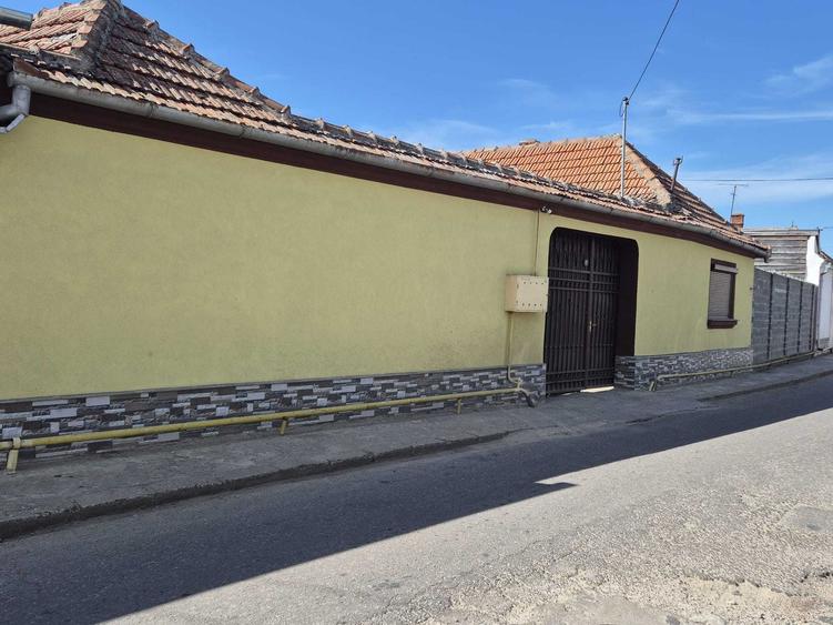 Casa de vanzare. - 1