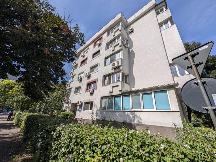 Apartament cu 2 camere în Aviației