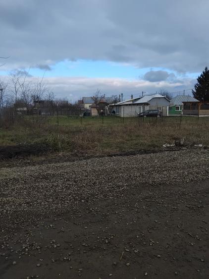 Teren de 804 mp, în Radomirești