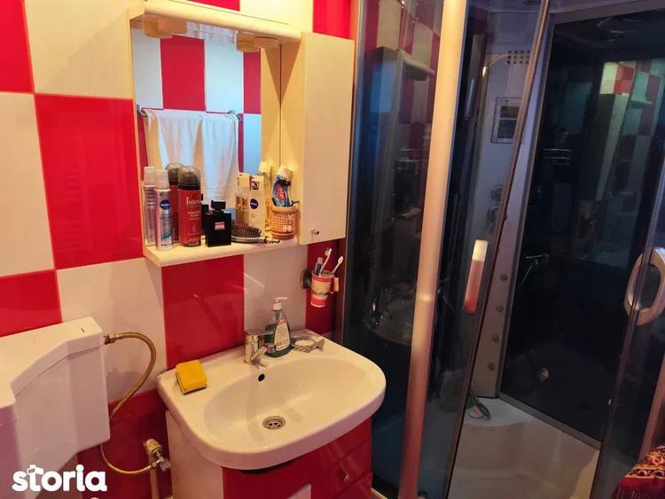 Apartament cu 2 camere semidecomandat, mobilat în Giurgiului