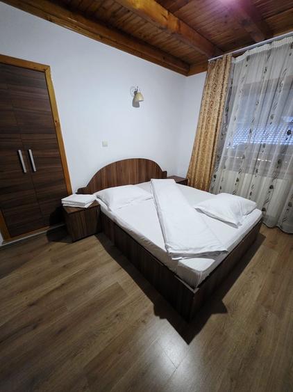 Casă cu 4 camere în Rucăr