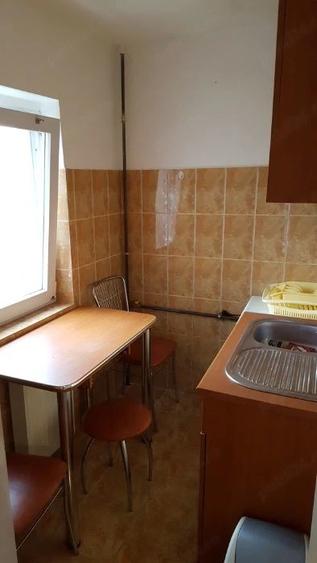 Garsonieră semidecomandată în Matei Basarab