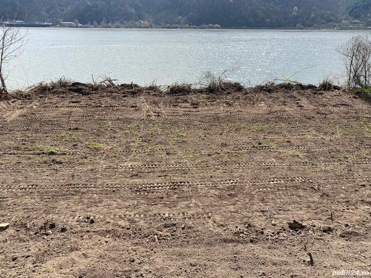Teren de 4850 mp, în Liborajdea