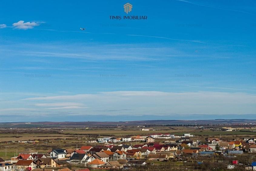 Teren Construcții intravilan de 1340 mp, în Remetea Mare