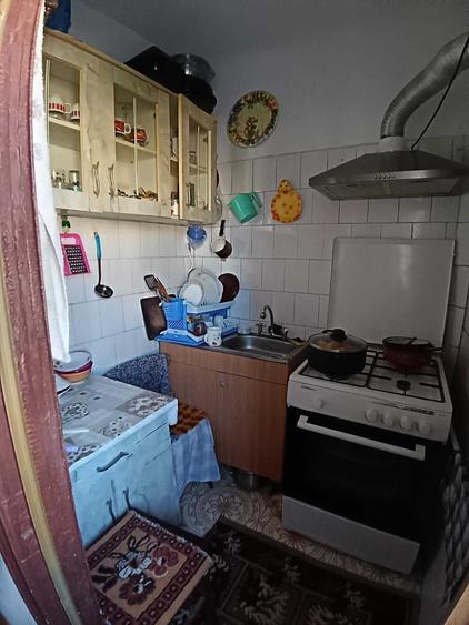 Garsonieră decomandată în Brazda lui Novac