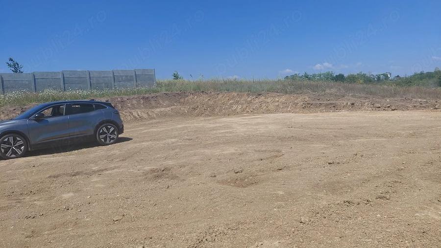 Teren de 1200 mp, în Albota