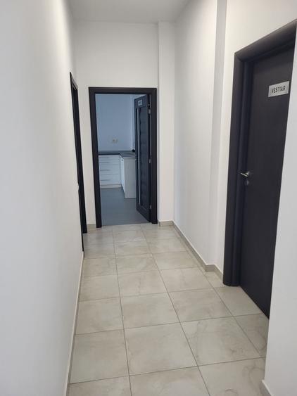 Spațiu comercial, de 800 mp, în Chiajna