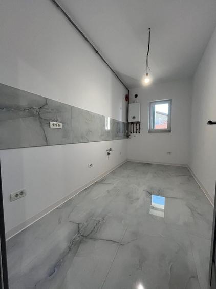 Apartament cu 2 camere decomandat în Giroc — fotografia 3