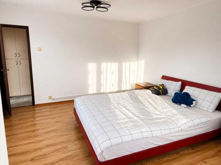 Apartament cu 3 camere decomandat în Ultracentral