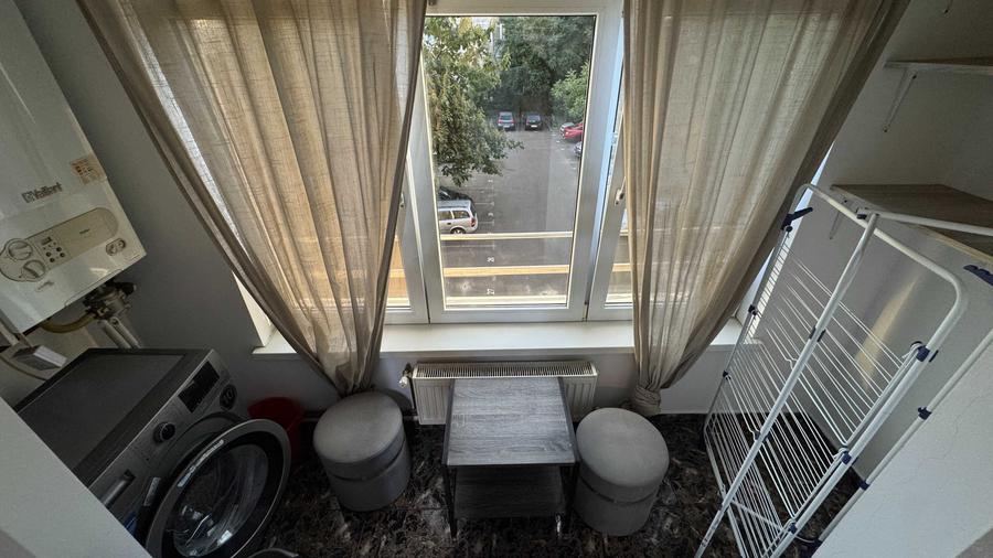 Apartament cu 2 camere decomandat în Buziașului