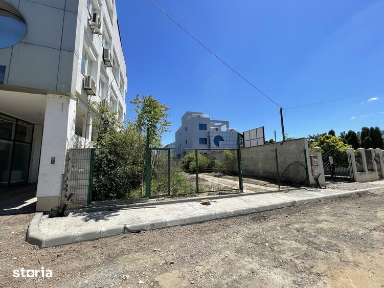 Teren de 925 mp, în Central
